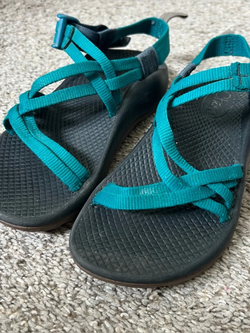 Chaco Kids Teal and Black Sport Sandals Size 1